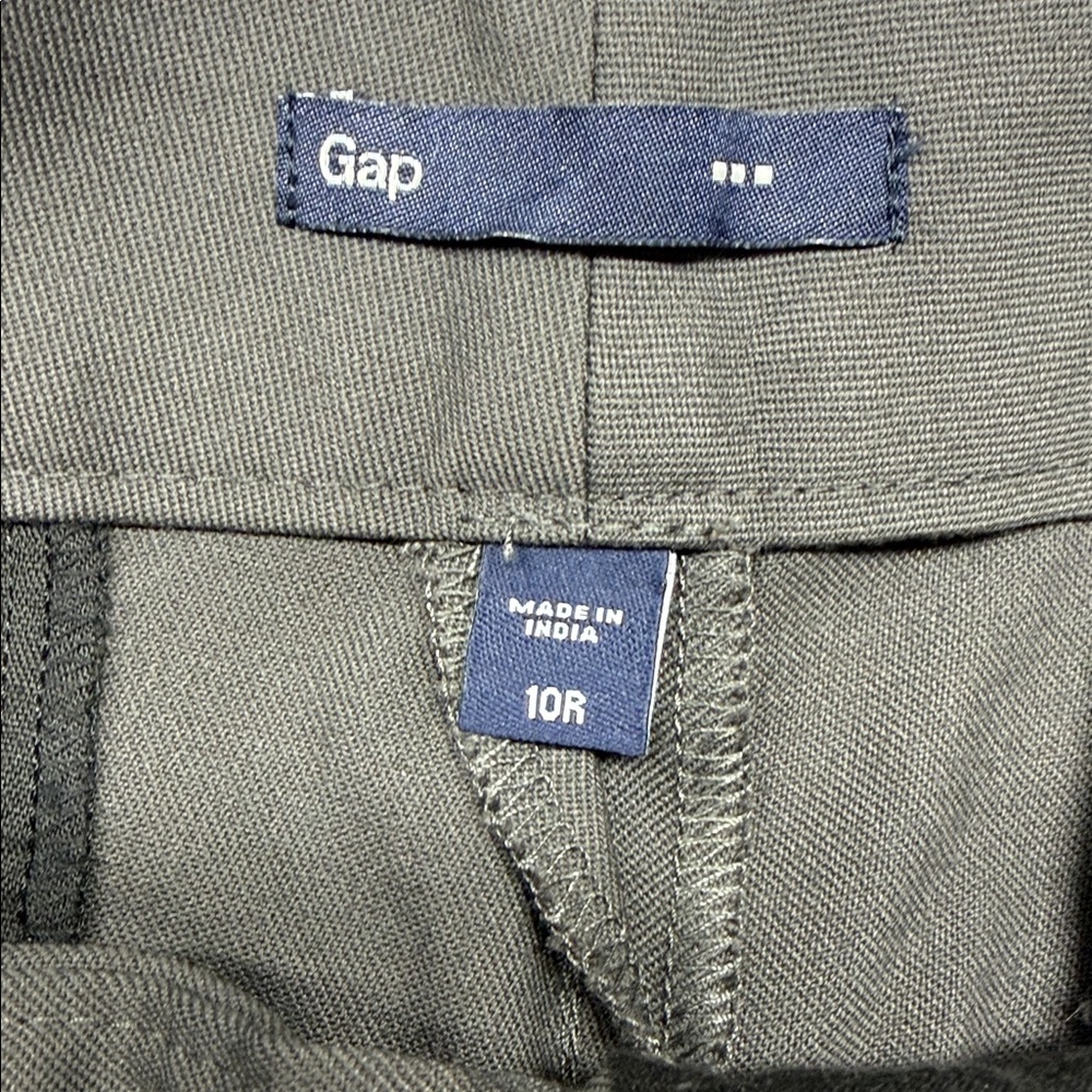 GAP NWT Gray Flare Leg Pants Size 10 Regular - Picture 2 of 9